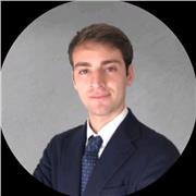 Praticante avvocato, laureato a pieni voti, fornisce aiuto nello studio di qualsiasi materia attinente al diritto (esami e tesi)